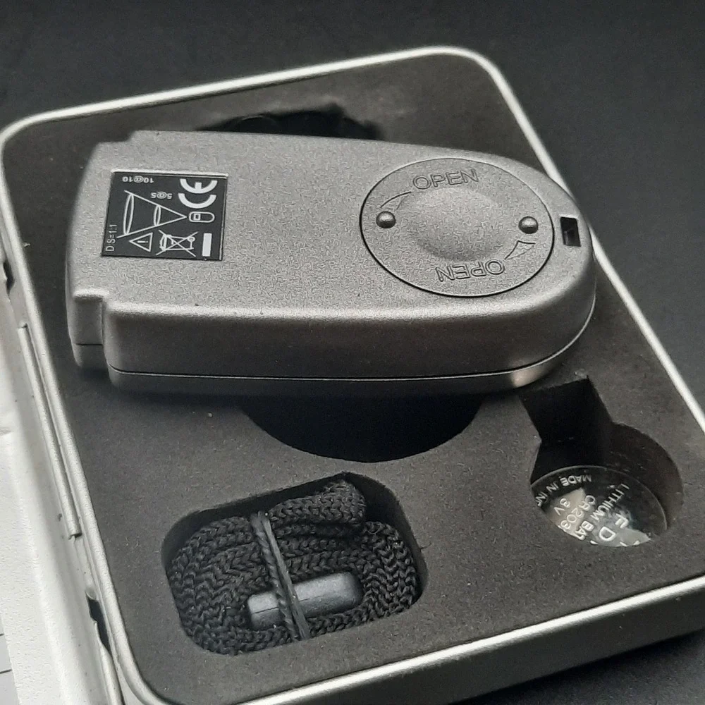 Bonjour Wine Thermometer Kit in‎ Metal Case with Temperature Guide